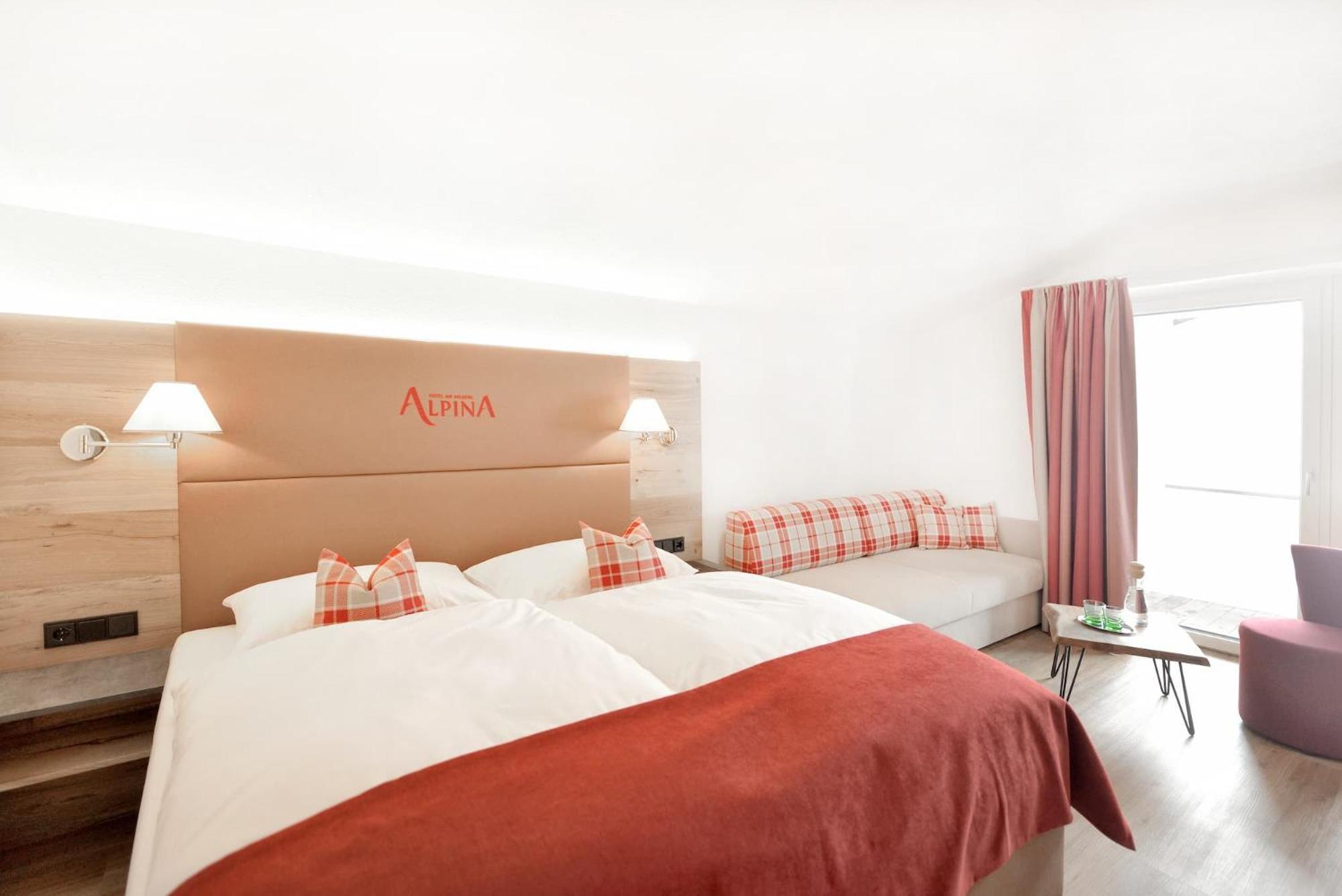 Hotel Alpina Superior Pettneu am Arlberg Exterior foto